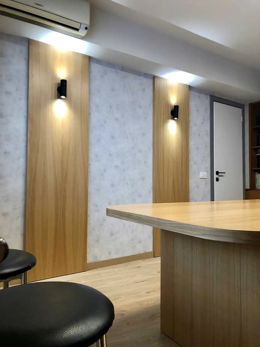 Ξύλινες Κατασκευές σε Δικηγορικό Γραφείο