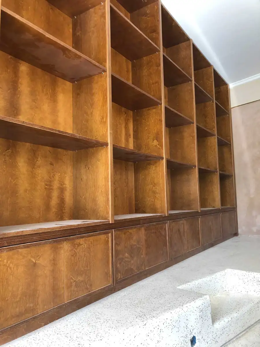 Ξύλινες κατασκευές στο καφέ Nordic